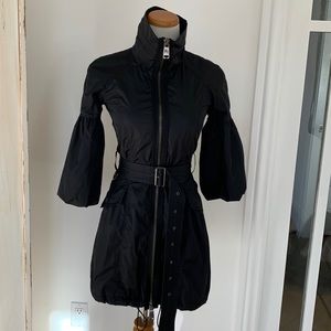 Burberry nylon jacket with mid length sleeves